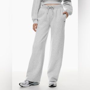 Tna Cozy Fleece Boyfriend Basic Wide Sweatpant